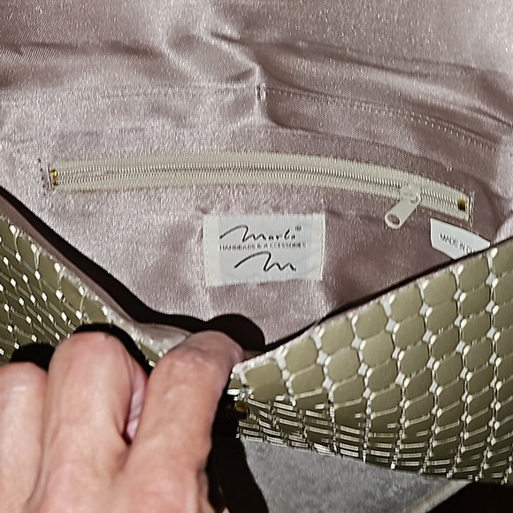 Marlo handbags and accessories - Picture 5 of 9